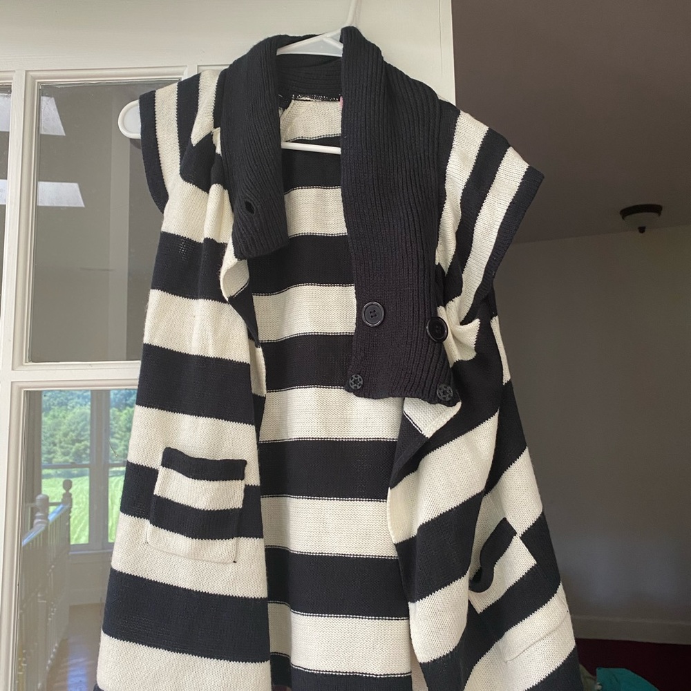 Black and white sweater